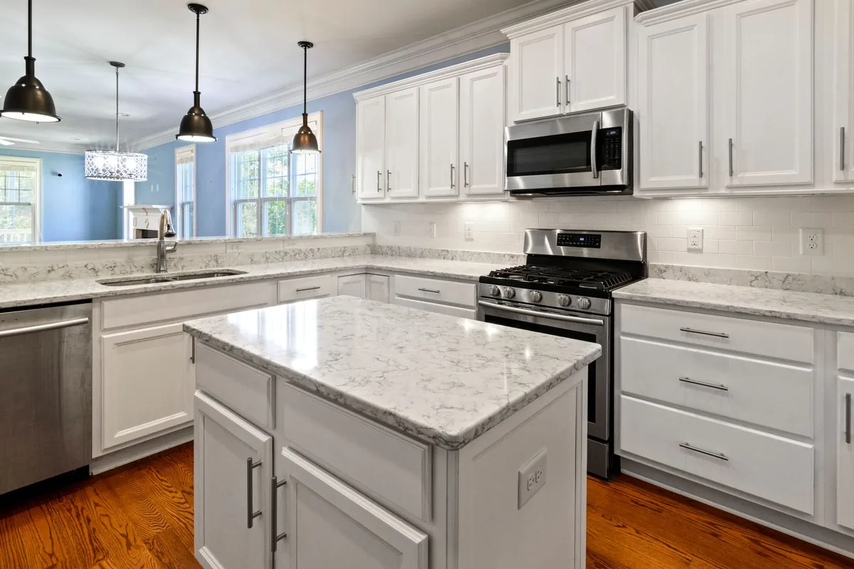 Filth & Squalor Cleanup in Agoura Hills, CA